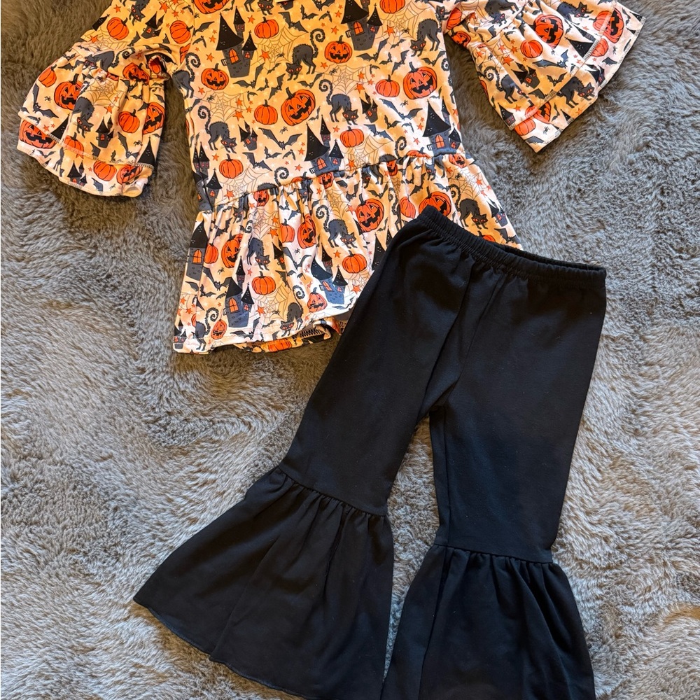 ⭐️SOLD……NEW 2T OUTFIT⭐️